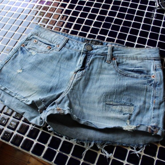 AEROPOSTALE SHORTY DISTRESSED CUT OFF STRETCH JEAN SHORTS 8-EUC - Picture 5 of 6